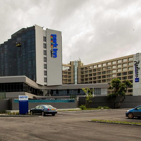 Radisson Blu Okoume Palace Hotel, Libreville Exterior foto